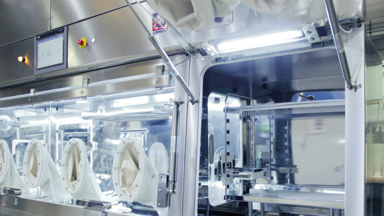 Celavie Biosciences - Modular cell culture isolator