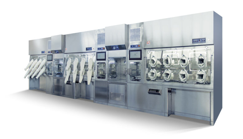 Isolator line with LAF hood for material input - Isolator