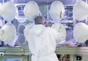 Researcher at Transgene develops vaccine using Comecer equipment