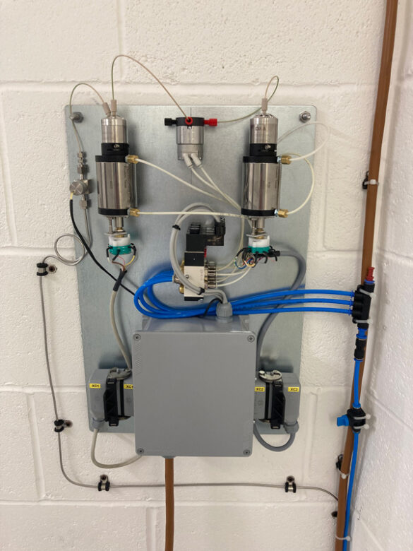 COMECER-PETswitch_Wall-installation